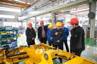 共話(huà)互聯(lián)網(wǎng)銷(xiāo)售新篇章 杭州常林、河南山推、南寧山推代理商來(lái)廠參觀交流